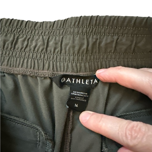 ATHLETA Women’s Brooklyn jogger size 16 - Picture 2 of 6